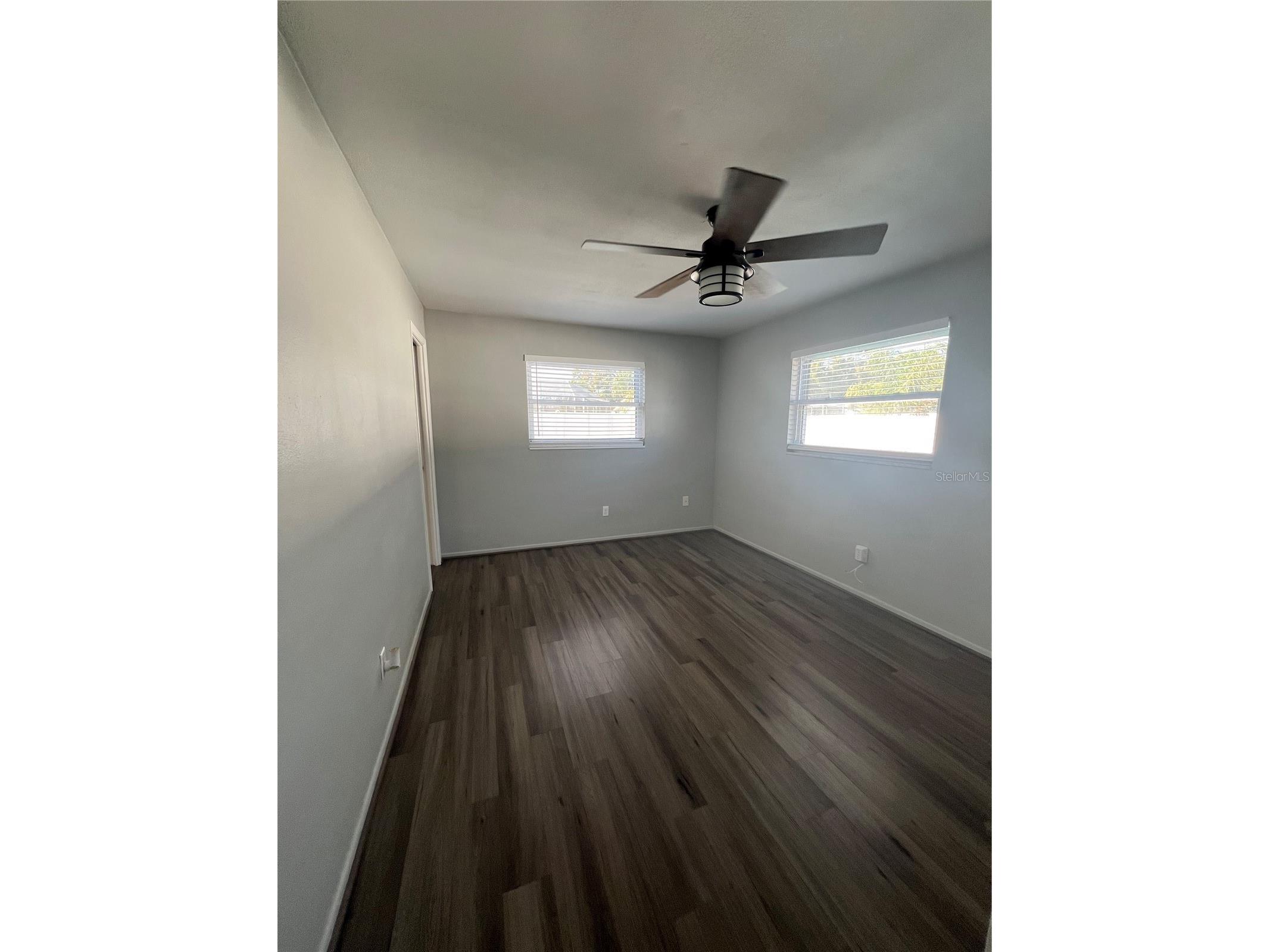 7100 21 Street N Saint Petersburg FL 33702 TB8446144 image37