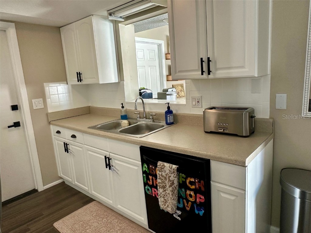 7100 21 Street N Saint Petersburg FL 33702 TB8446144 image5