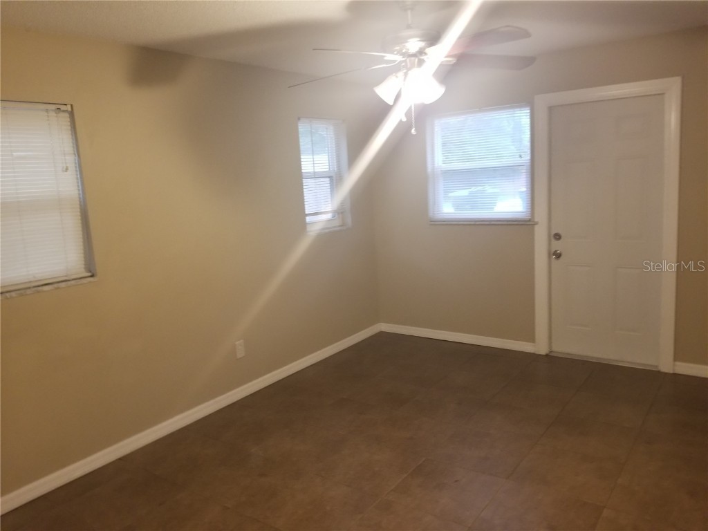 7100 Dartmouth Avenue N #4 Saint Petersburg FL 33710 TB8443048 image11