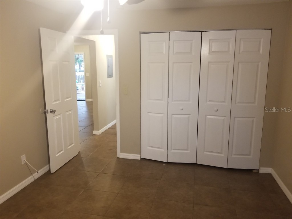 7100 Dartmouth Avenue N #4 Saint Petersburg FL 33710 TB8443048 image12