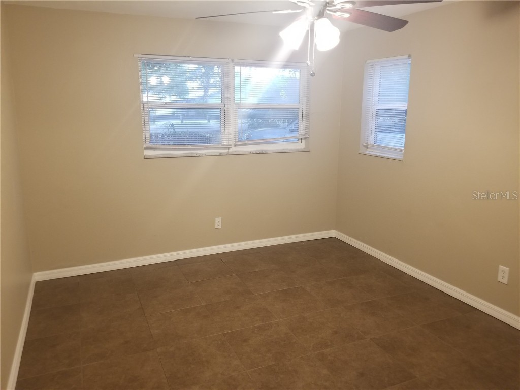 7100 Dartmouth Avenue N #4 Saint Petersburg FL 33710 TB8443048 image17