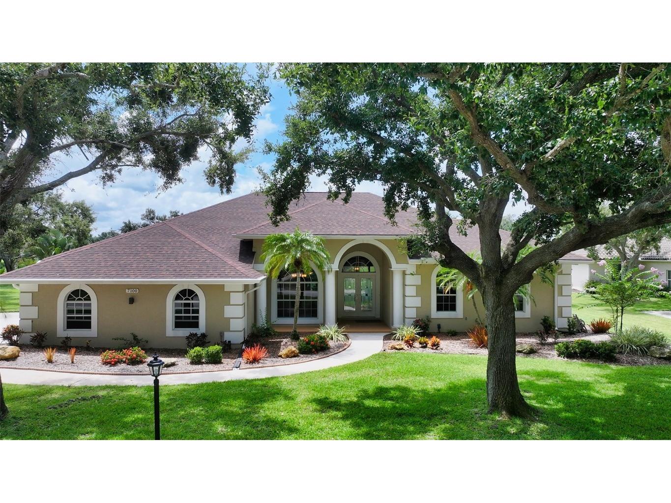 7100 N Serenoa Drive Sarasota FL 34241 A4658969 image1