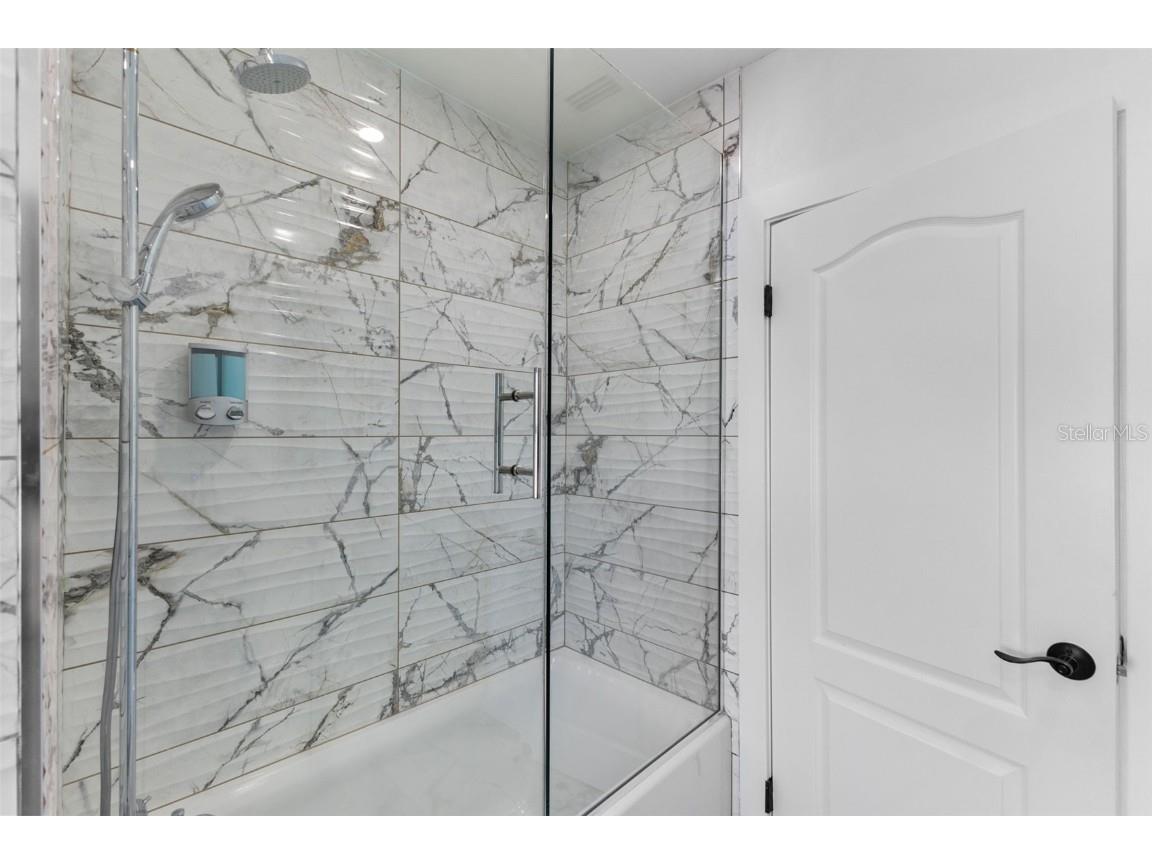 7100 Park Street S Saint Petersburg FL 33707 TB8435212 image37