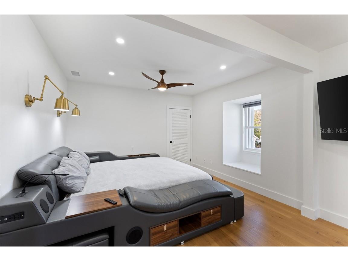 7100 Park Street S Saint Petersburg FL 33707 TB8435212 image41