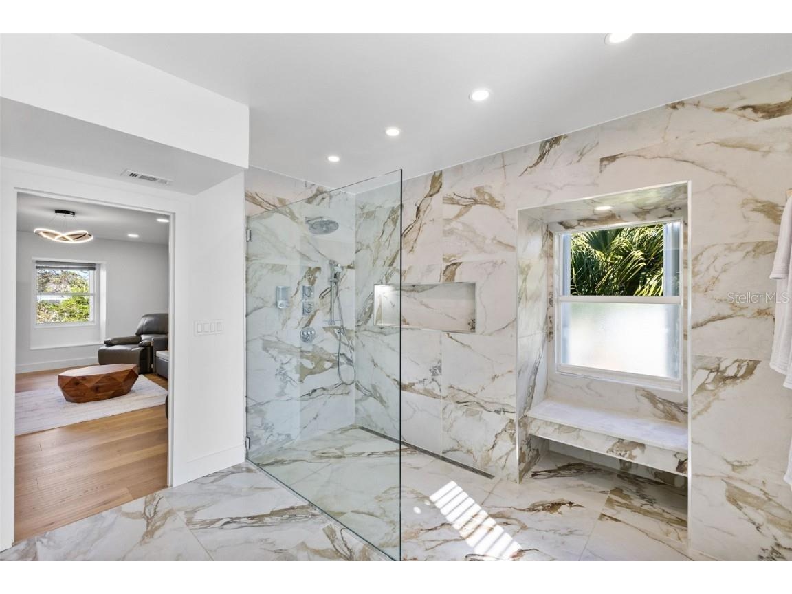 7100 Park Street S Saint Petersburg FL 33707 TB8435212 image42