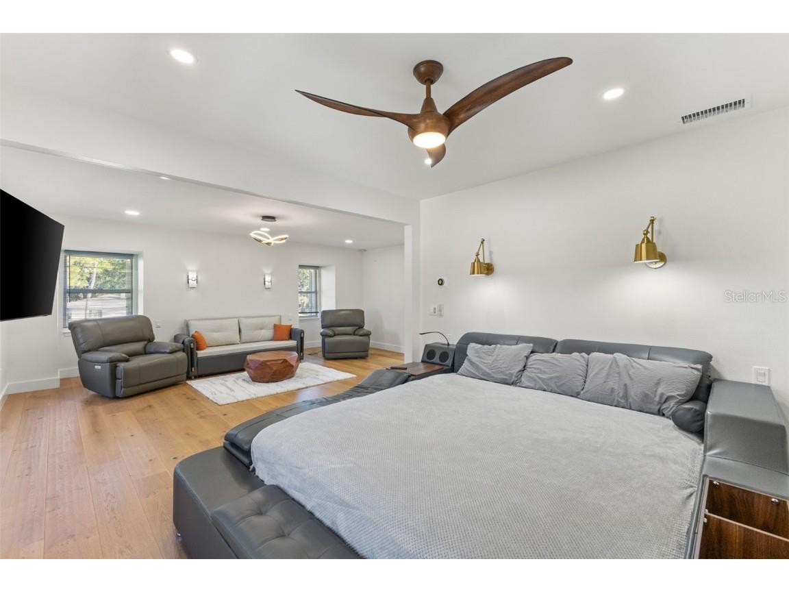 7100 Park Street S Saint Petersburg FL 33707 TB8435212 image44