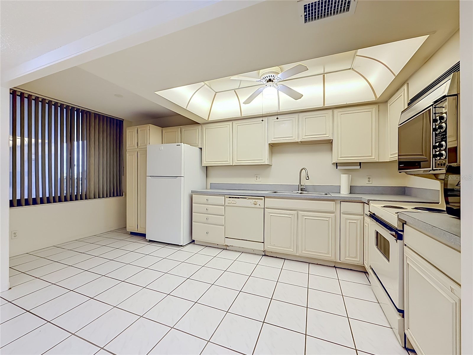 7100 Sunset Way #207 Saint Pete Beach FL 33706 - GULF OF MEXICO TB8494915 image6