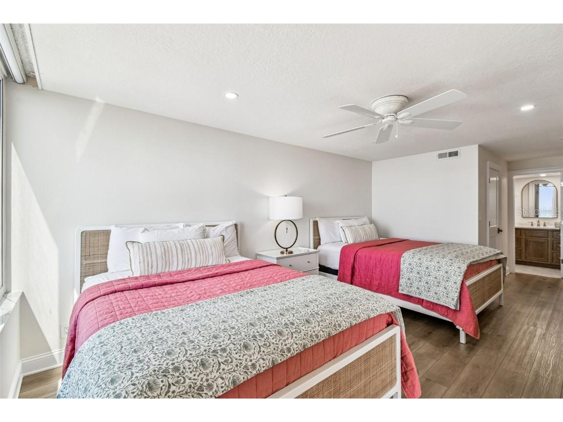 7100 Sunset Way #305 Saint Pete Beach FL 33706 TB8454843 image20