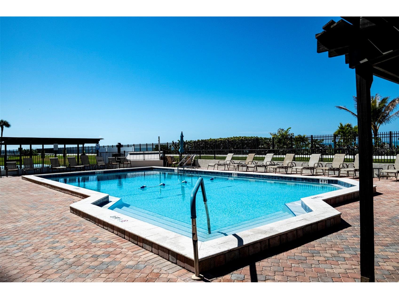 7100 Sunset Way #810 Saint Pete Beach FL 33706 TB8483887 image25