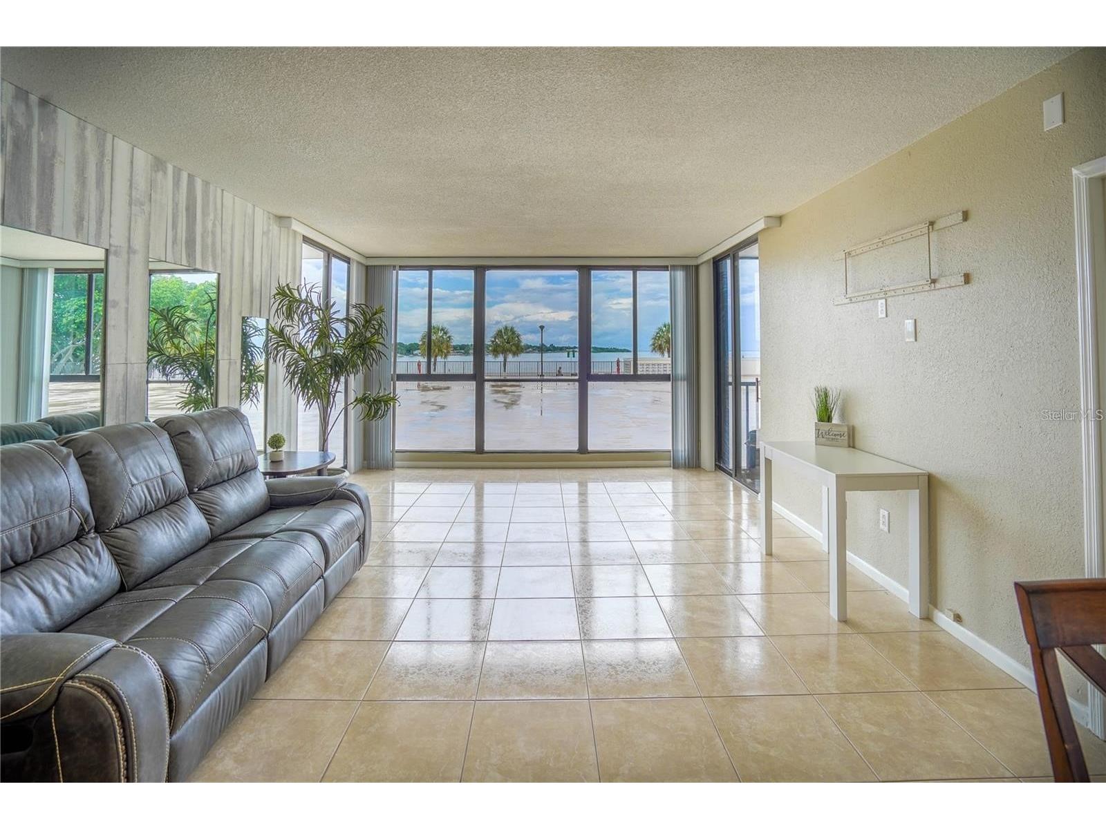7100 Sunshine Skyway Lane S #201 Saint Petersburg FL 33711 - TAMPA BAY W7883022 image8