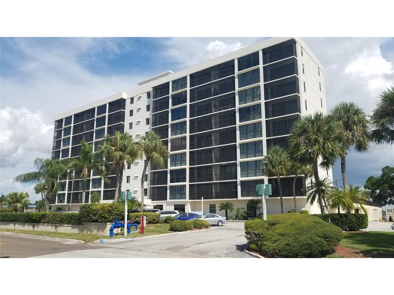 7100 Sunshine Skyway Lane S #301 Saint Petersburg FL 33711 A4600638 image1