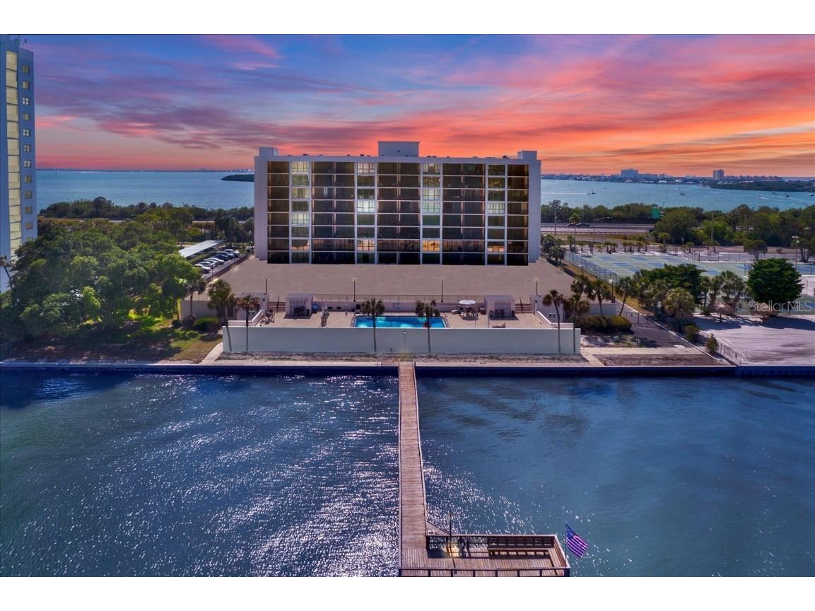 7100 Sunshine Skyway Lane S #508 Saint Petersburg FL 33711 U8215965 image1