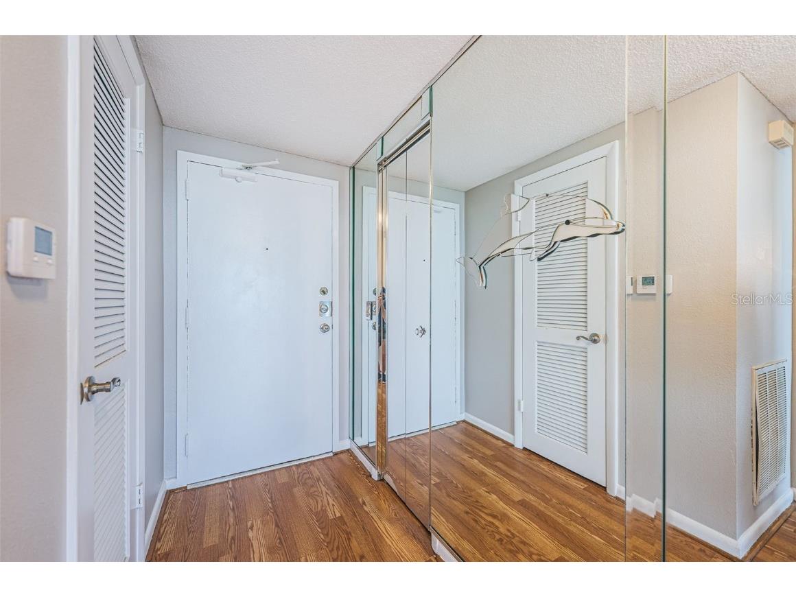 7100 Sunshine Skyway Lane S #608 Saint Petersburg FL 33711 - TAMPA BAY TB8422234 image3