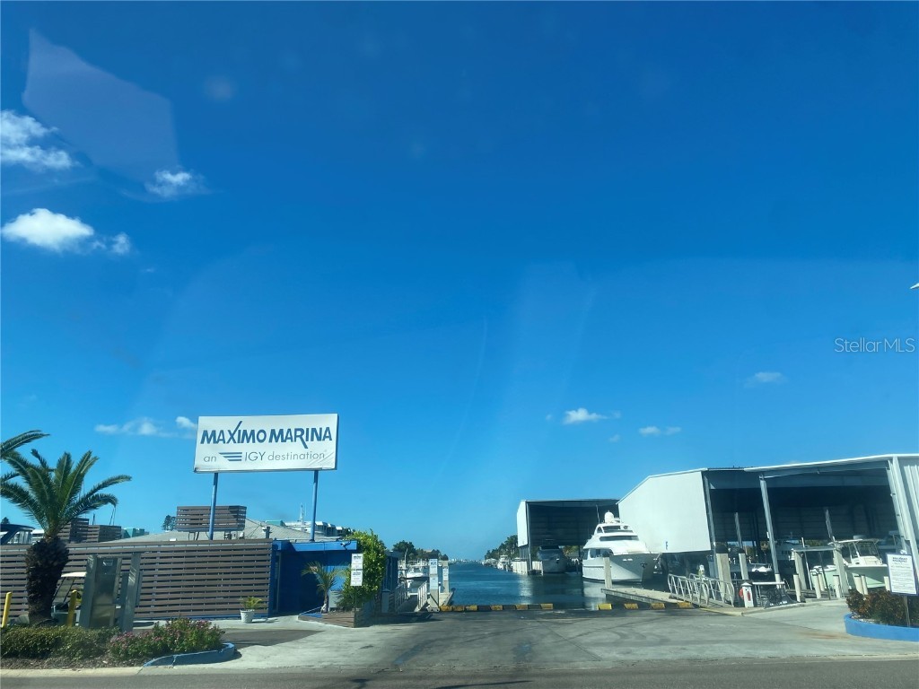 7100 Sunshine Skyway Lane S #906 Saint Petersburg FL 33711 TB8437164 image67