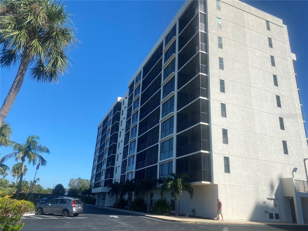 7100 Sunshine Skyway Lane S #906 Saint Petersburg FL 33711 TB8437164 image94