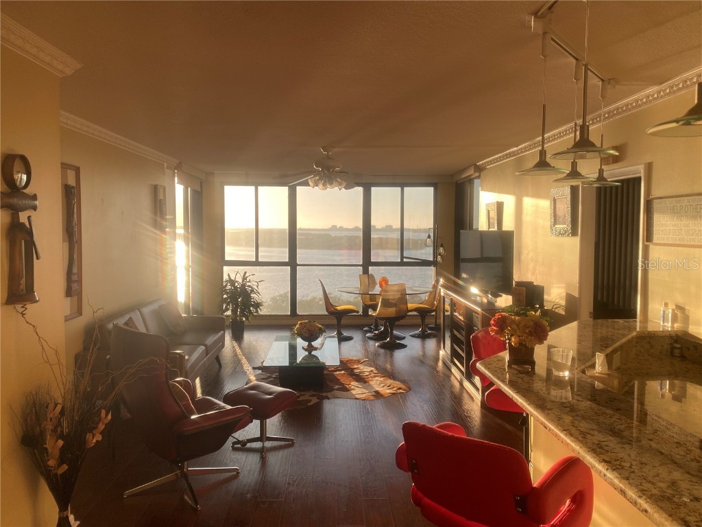 7100 Sunshine Skyway Lane S #906 Saint Petersburg FL 33711 TB8437164 image96