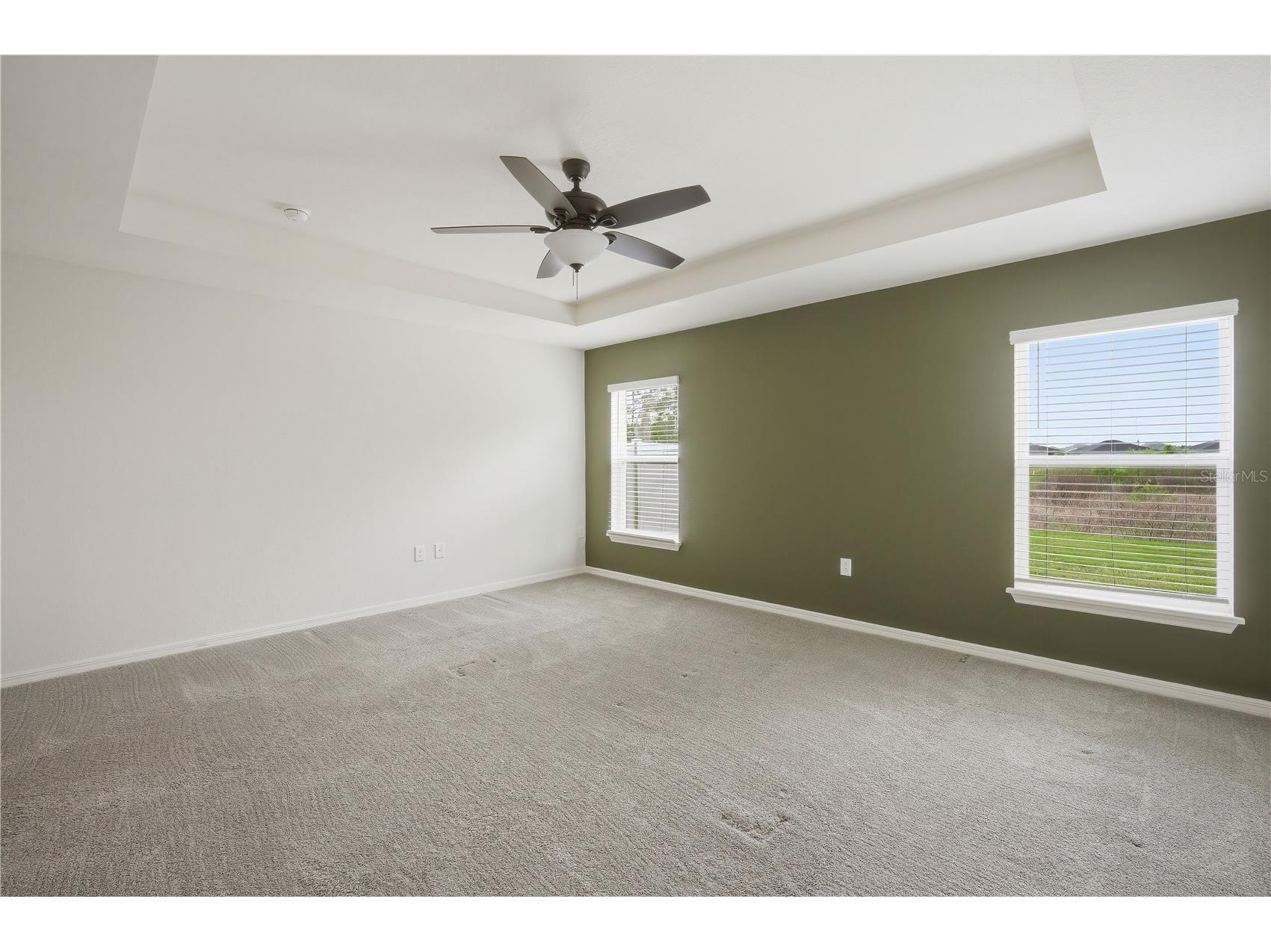 7100 Twisting Pines Loop Zephyrhills FL 33541 TB8494330 image14