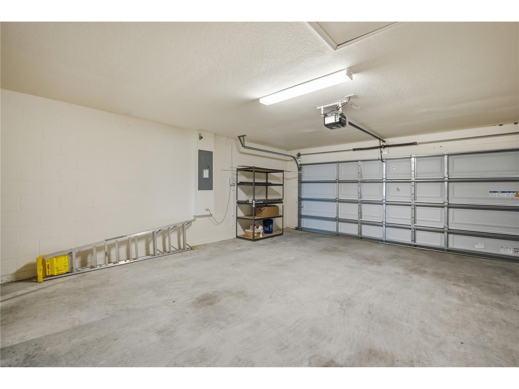 7100 Twisting Pines Loop Zephyrhills FL 33541 TB8494330 image20