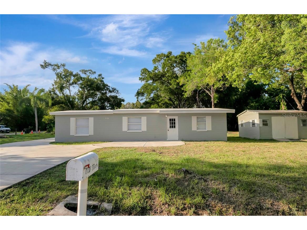 7101 33rd Street N Saint Petersburg FL 33702 T3465199 image1