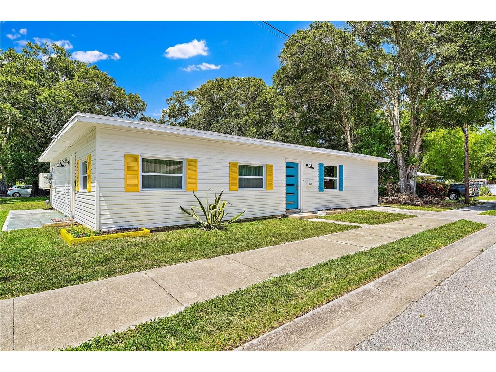 7101 59th Street N Pinellas Park FL 33781 TB8420795 image1