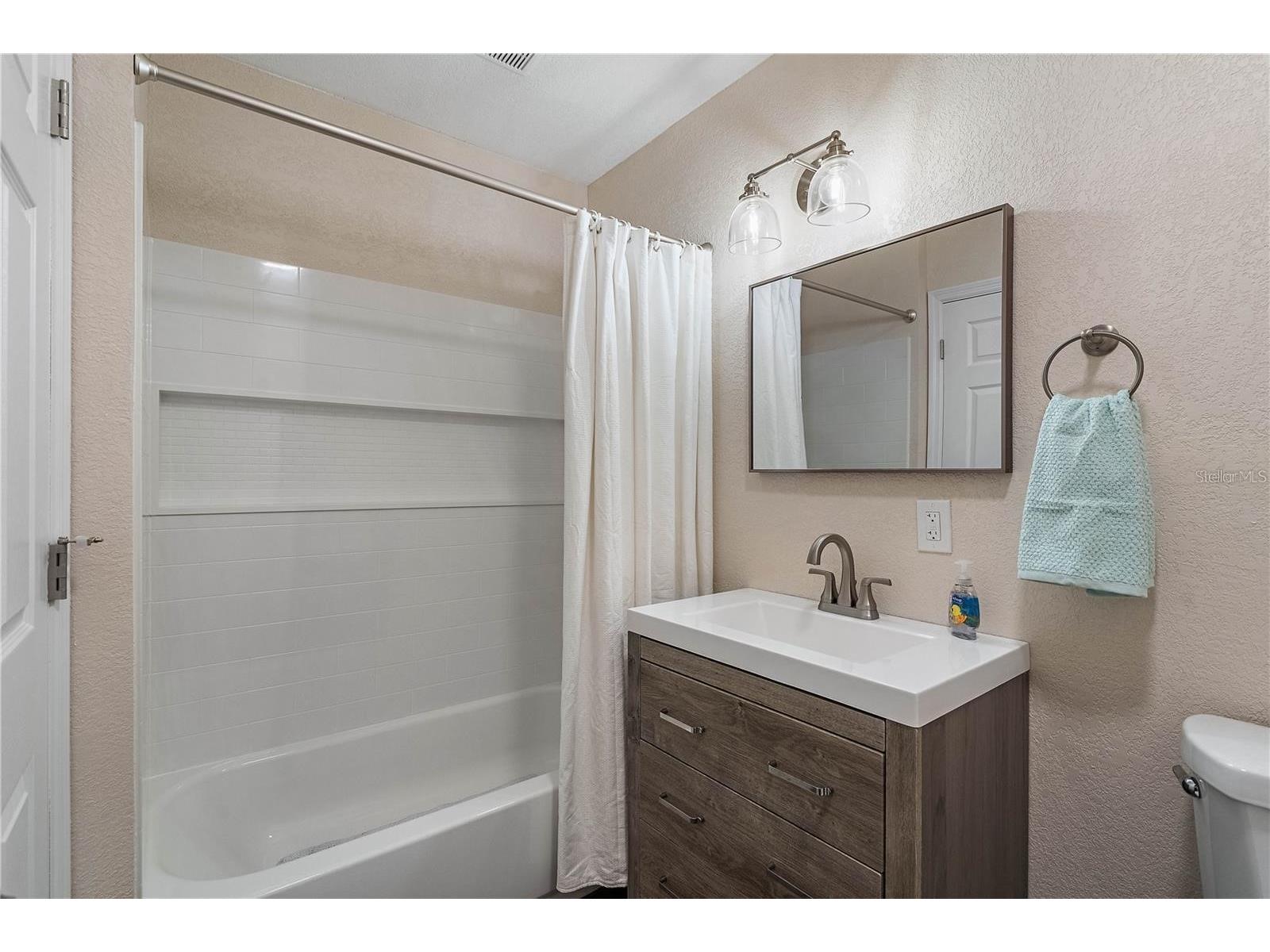 7101 59th Street N Pinellas Park FL 33781 TB8420795 image21