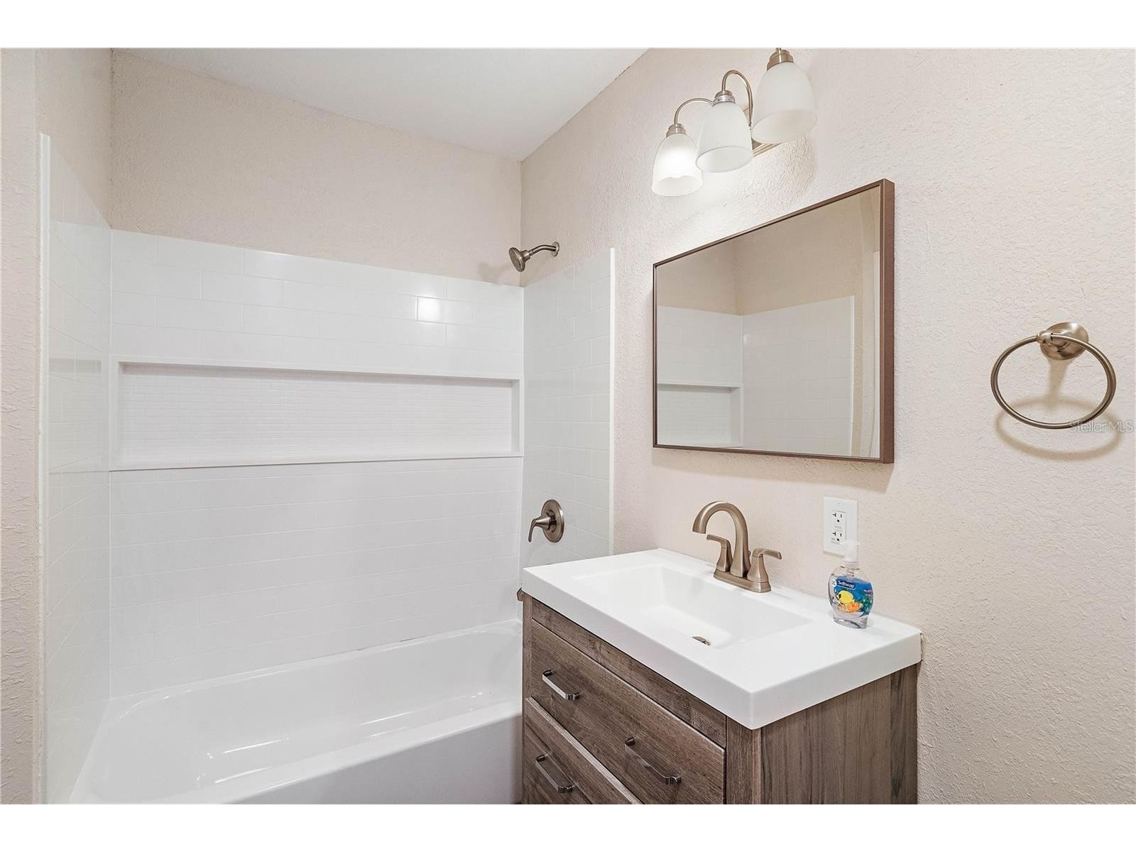 7101 59th Street N Pinellas Park FL 33781 TB8420795 image34