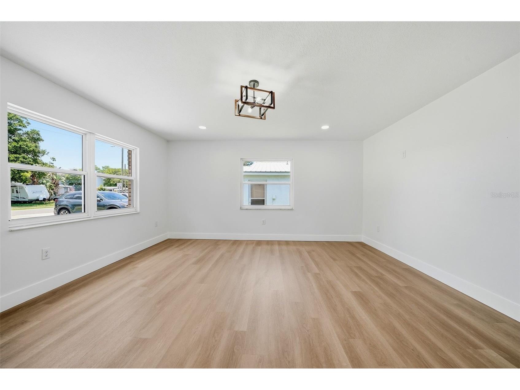 7101 62 Way N Pinellas Park FL 33781 TB8517161 image12