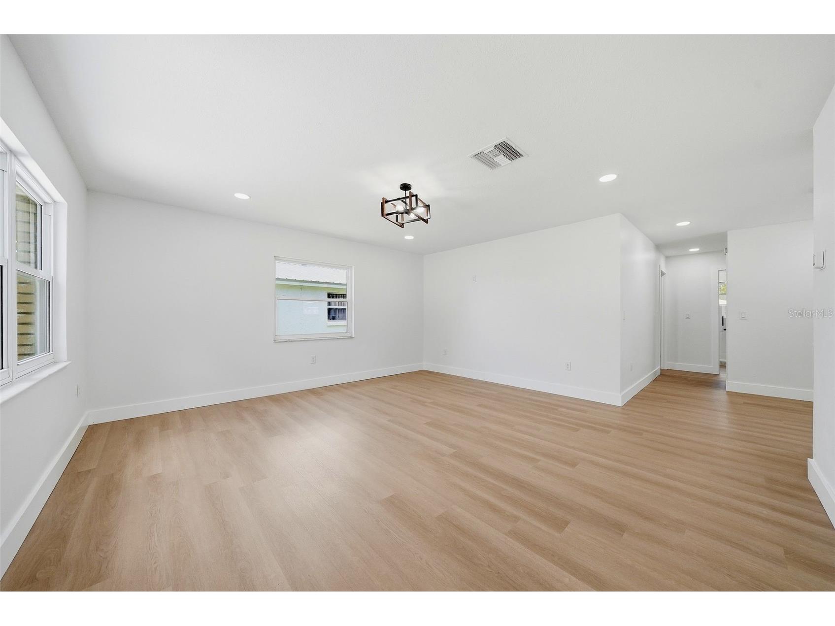 7101 62 Way N Pinellas Park FL 33781 TB8517161 image13