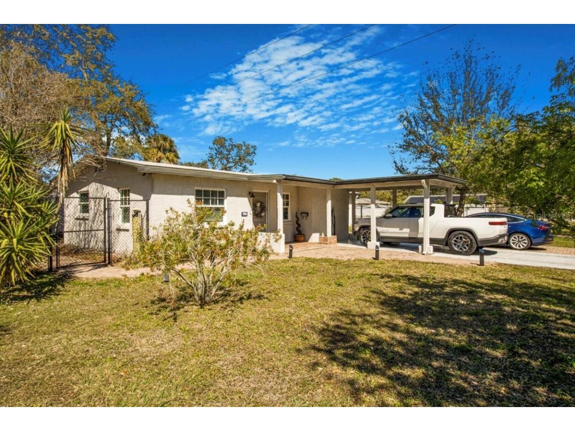 7101 8th Avenue N Saint Petersburg FL 33710 TB8357432 image1