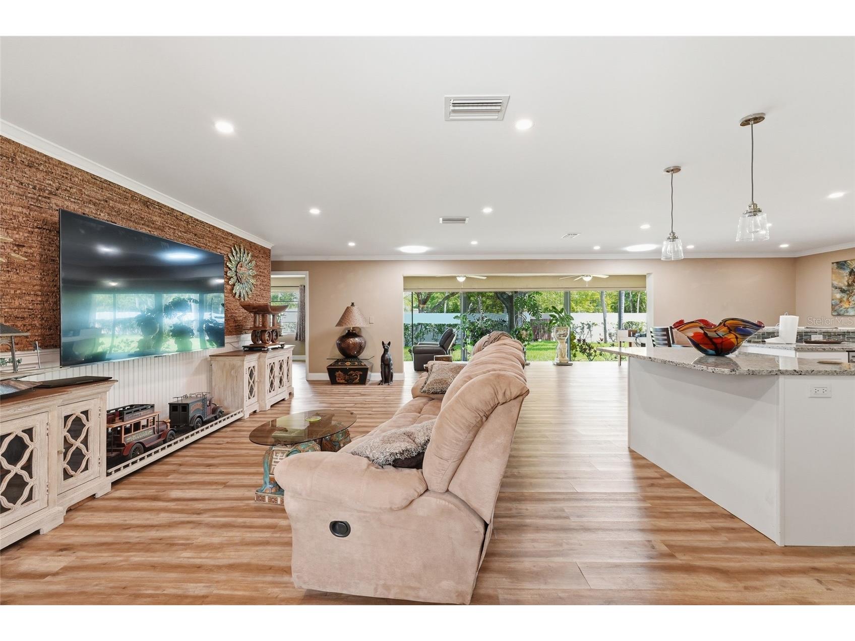 7101 Fairway Bend Circle Sarasota FL 34243 A4687945 image10