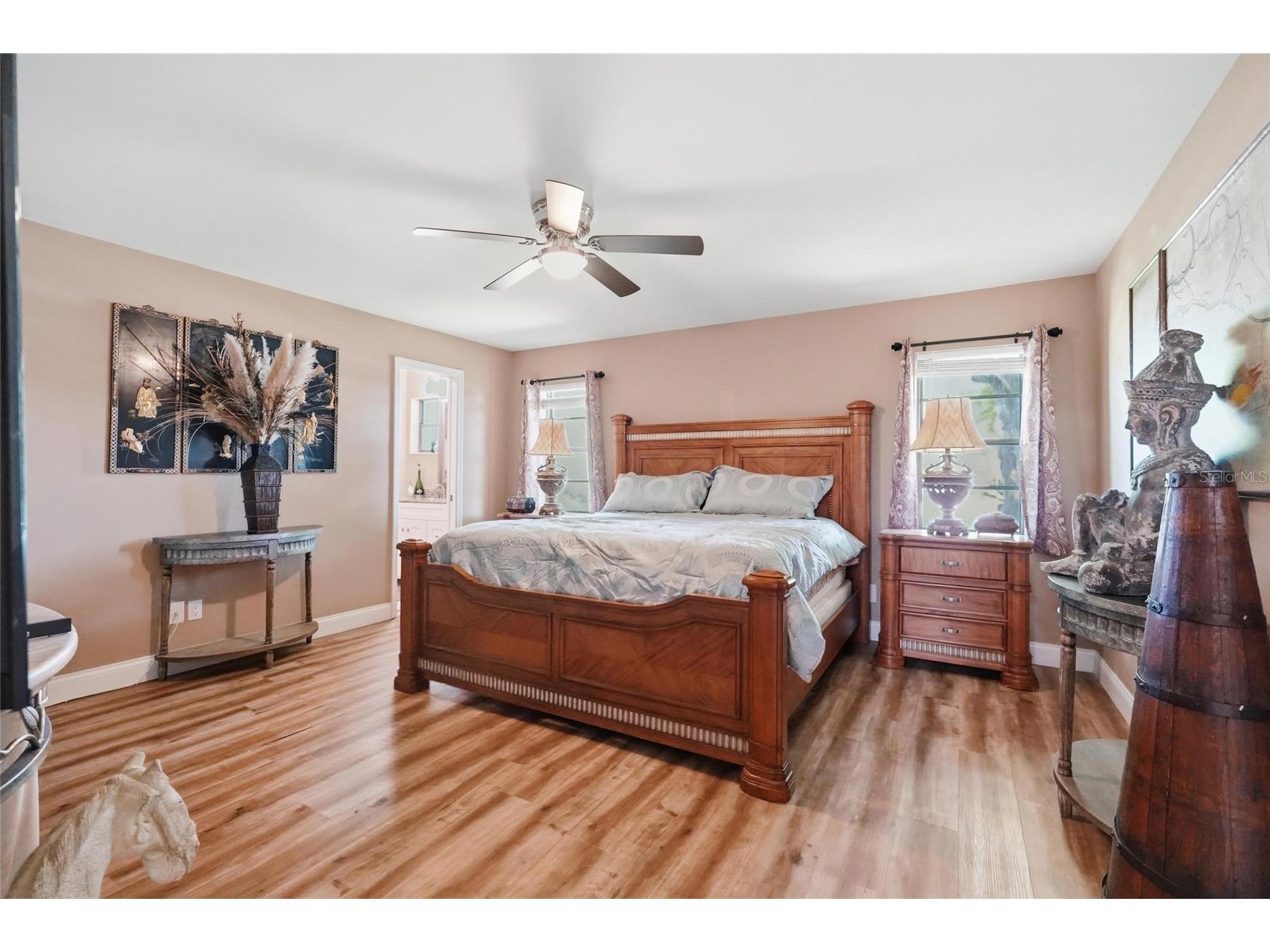 7101 Fairway Bend Circle Sarasota FL 34243 A4687945 image15