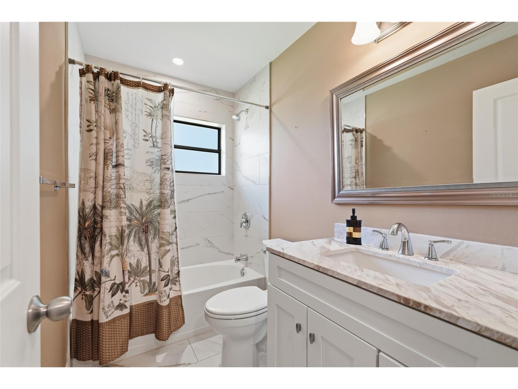 7101 Fairway Bend Circle Sarasota FL 34243 A4687945 image27