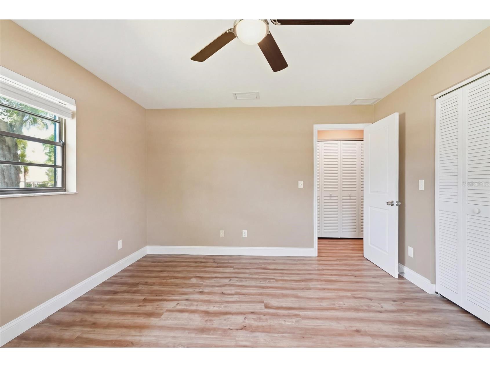 7101 Fairway Bend Circle Sarasota FL 34243 A4687945 image28