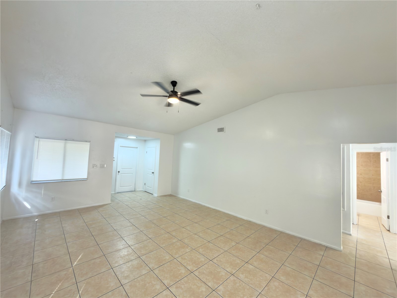 7101 Harbor Heights Circle Orlando FL 32835 O6350004 image4