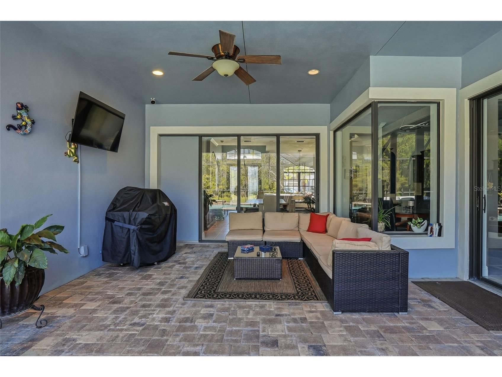 7101 Hatpin Loop Wesley Chapel FL 33545 TB8495168 image53