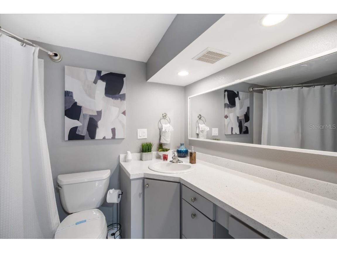 7101 N 18th Street Tampa FL 33610 TB8445961 image11