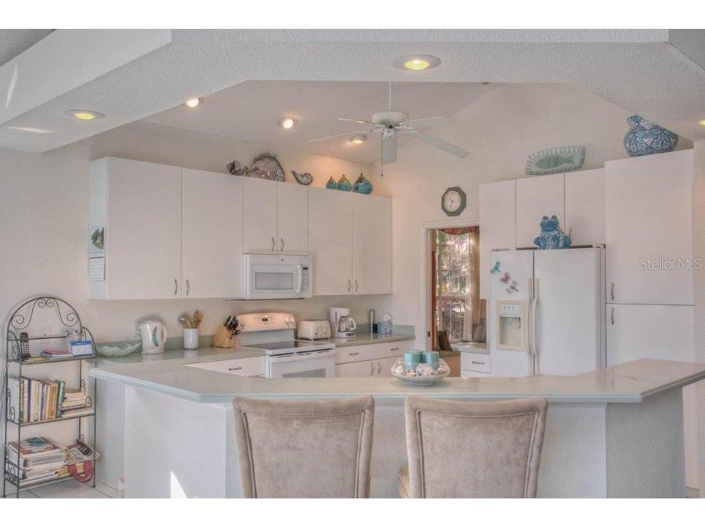 7101 Victoria Circle University Park FL 34201 A4595128 image10