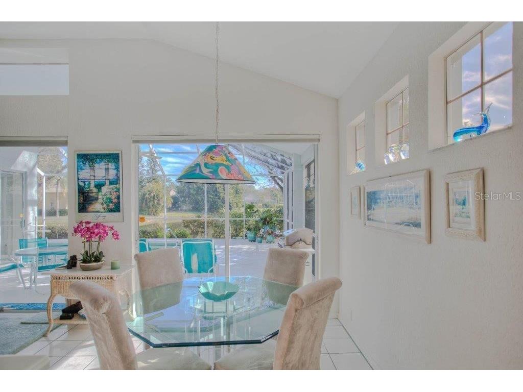 7101 Victoria Circle University Park FL 34201 A4595128 image11