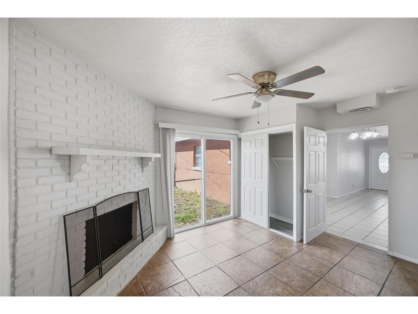 7102 Dellwood Drive Tampa FL 33619 TB8512364 image10