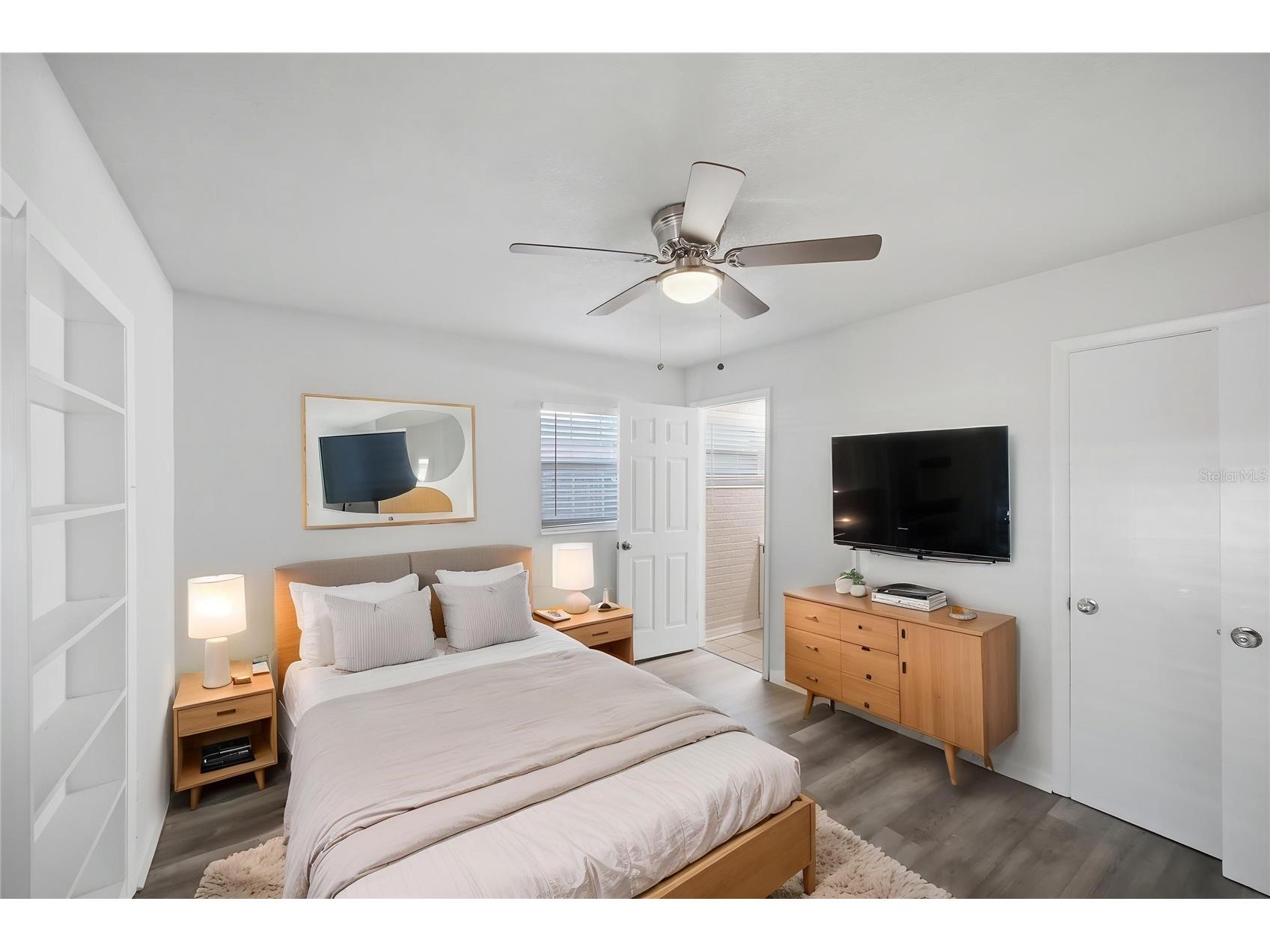 7102 Dellwood Drive Tampa FL 33619 TB8512364 image13