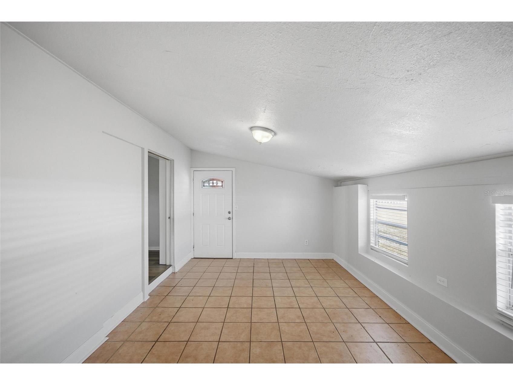 7102 Dellwood Drive Tampa FL 33619 TB8512364 image20