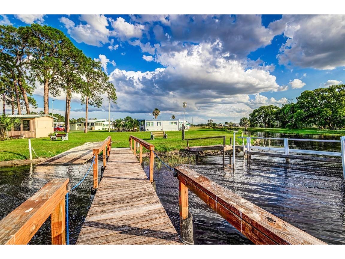 7102 Fairview Village Circle Winter Haven FL 33881 - C LK HAMILTON LK HENRY L4952803 image23