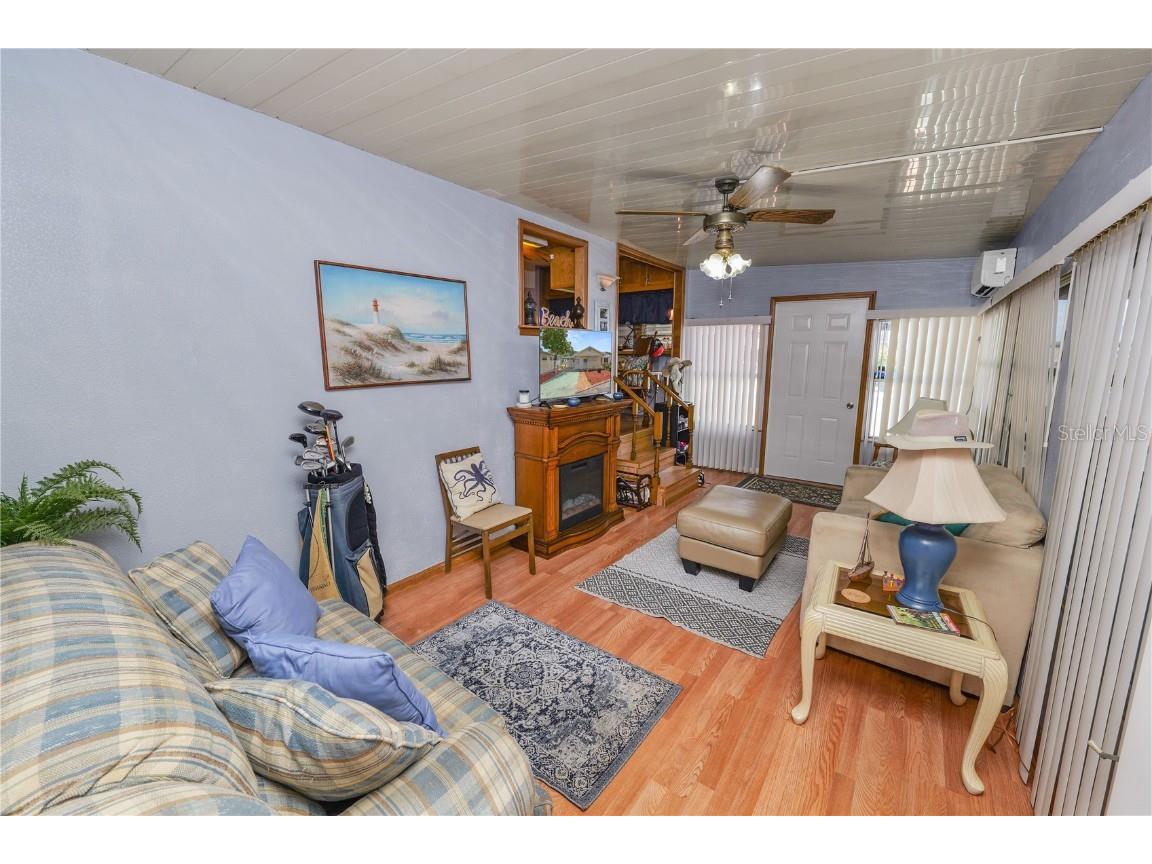 7102 Fairview Village Circle Winter Haven FL 33881 - C LK HAMILTON LK HENRY L4952803 image6