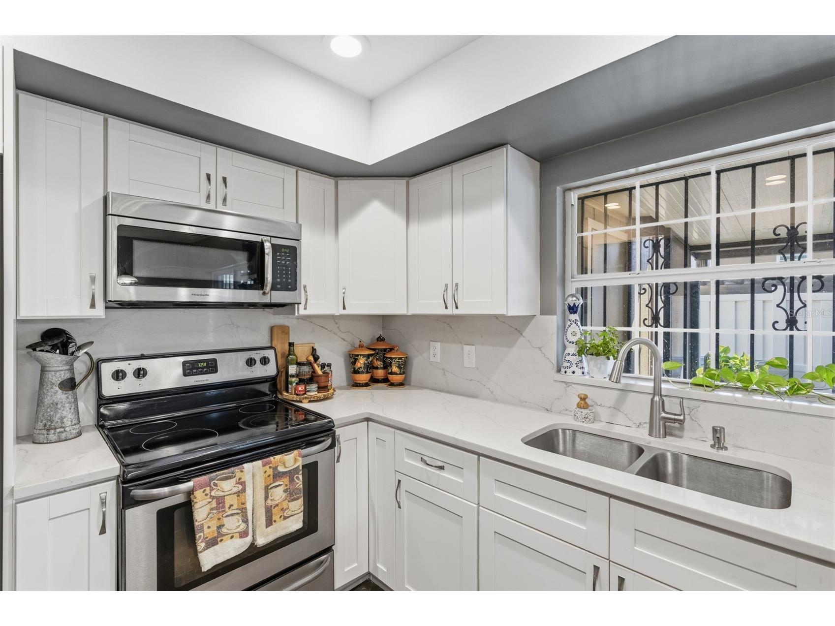 7103 Coronado Court Tampa FL 33615 TB8496426 image9