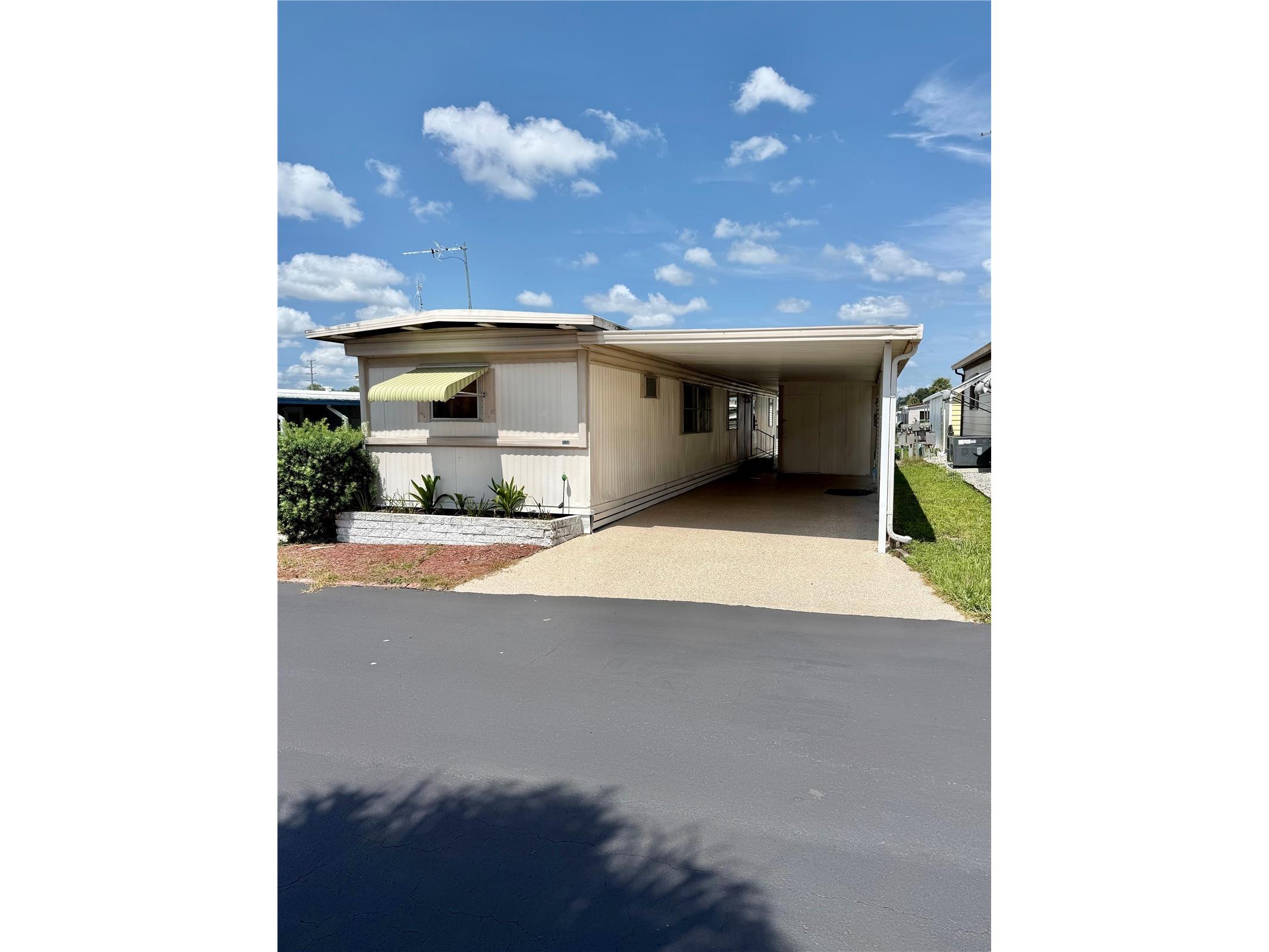 7103 El Meyers Street Zephyrhills FL 33541 TB8531779 image1