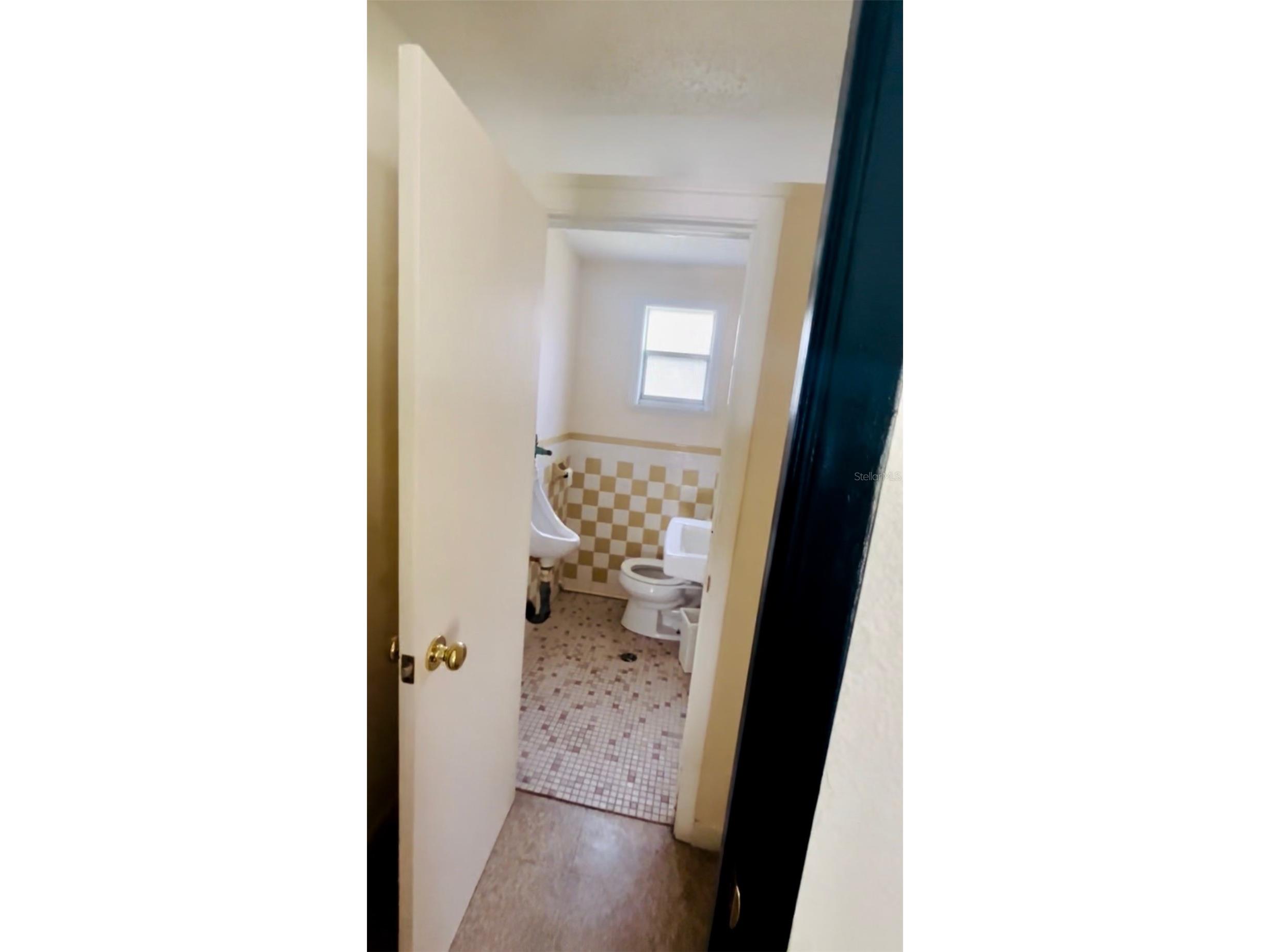 7103 N Carl G Rose Highway Hernando FL 34442 OM718666 image5