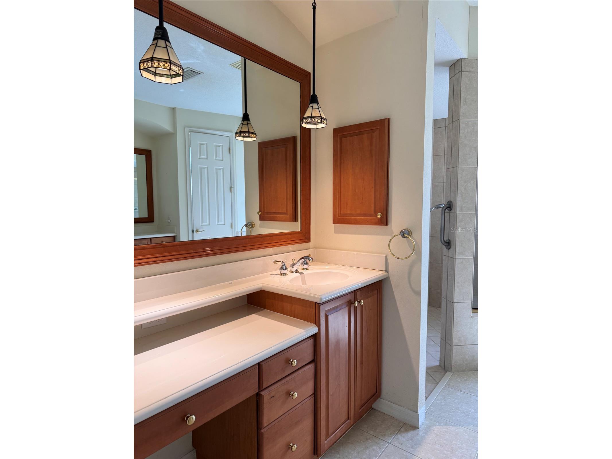 7103 Treymore Court Sarasota FL 34243 A4696908 image16