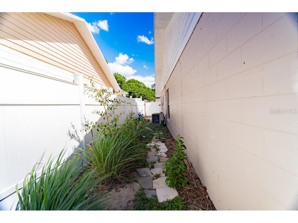 7104 Blue Earth Court Orlando FL 32818 O6401988 image14