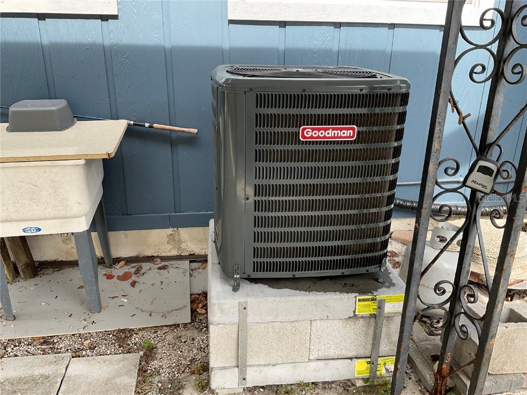 7104 Fair Lane Hudson FL 34667 W7875950 image4