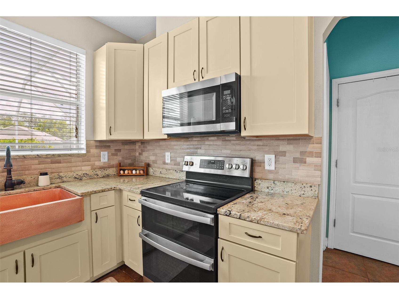 7104 Moss Ledge Run Land O Lakes FL 34637 - BAY LAKE TB8498091 image13